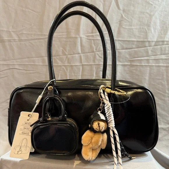 NWT Urban Expressions Black Bag Vegan Bear Charm Y2K Inspo - Picture 1 of 13